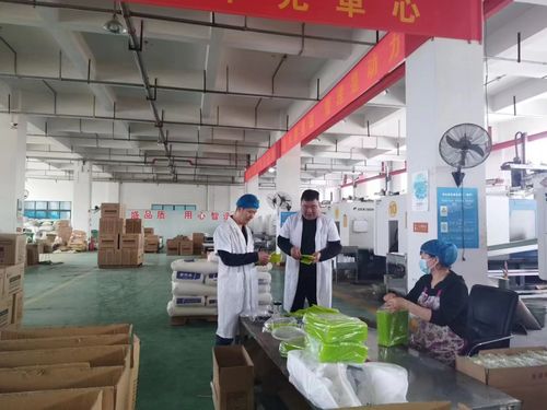 信陽市市場監(jiān)管局開展食品相關產(chǎn)品專項監(jiān)督檢查，筑牢安全防線